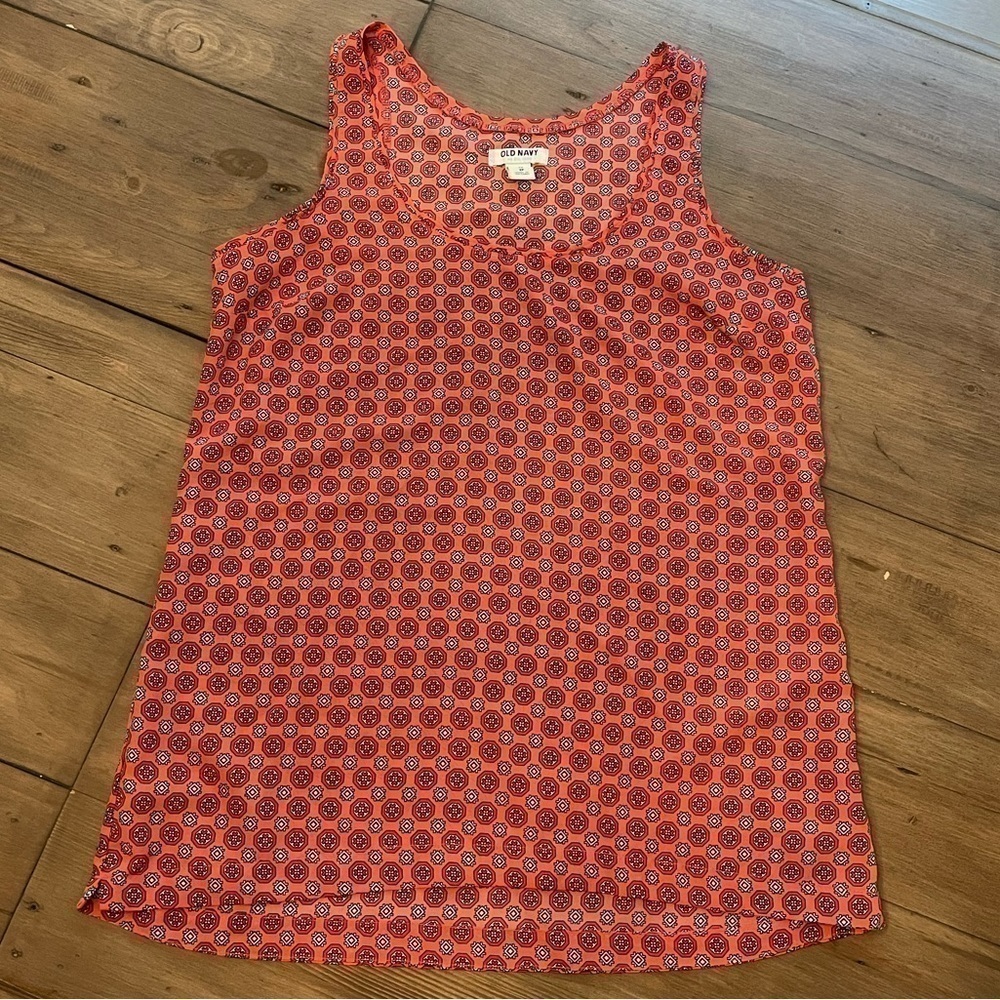 𝅺old Navy Sleeveless top